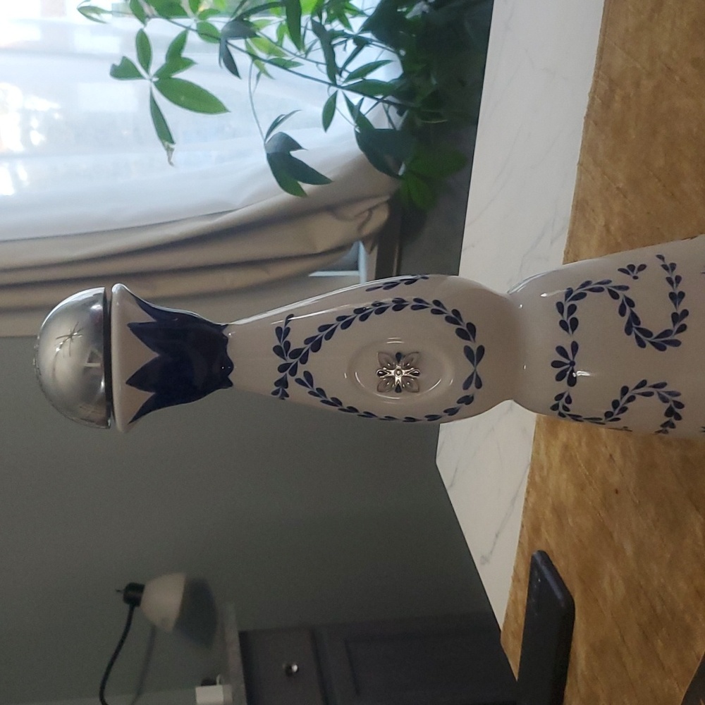 Empty clase Azul tequila reposado Empty bottle 100% beautiful ceramic 🇲🇽
